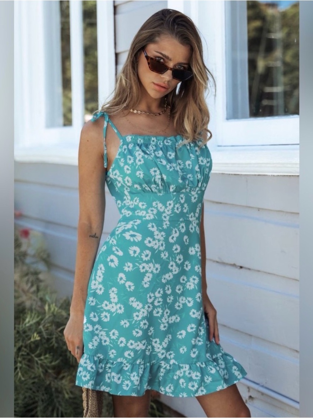 Cupshe Teal Floral Mini Dress with White Daisies